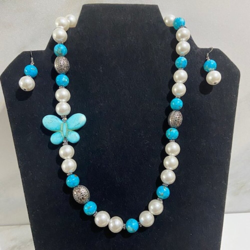 Butterfly Beaded Necklace & Earring Set-Turquoise & Pearl Look